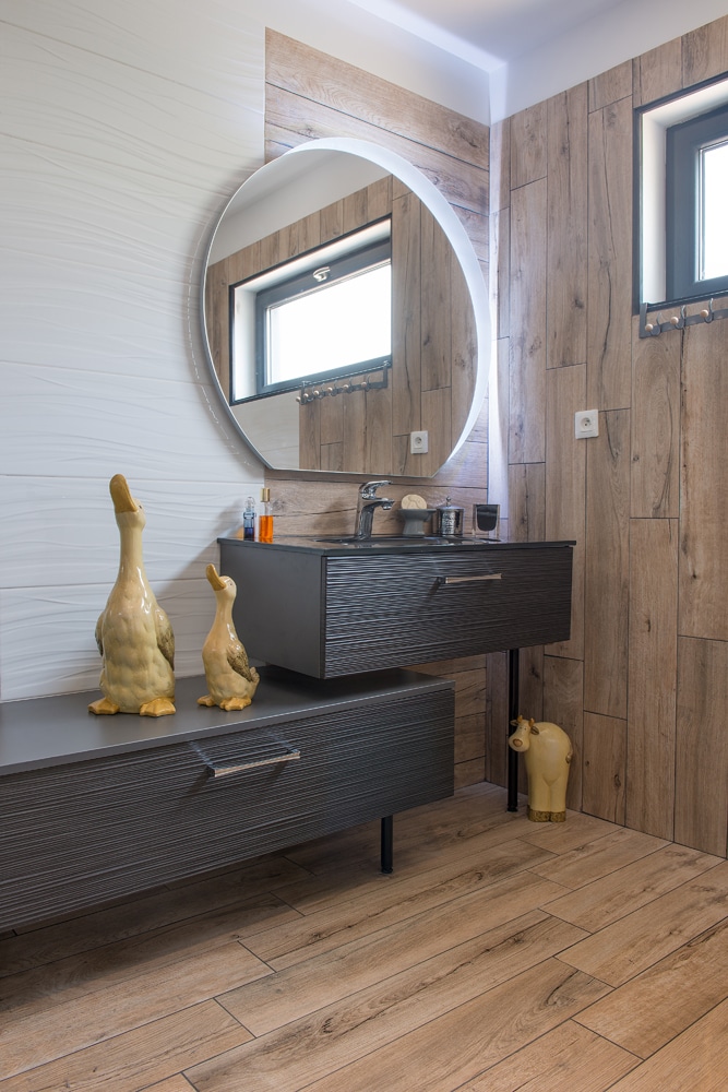 salle de bain carrelage bois