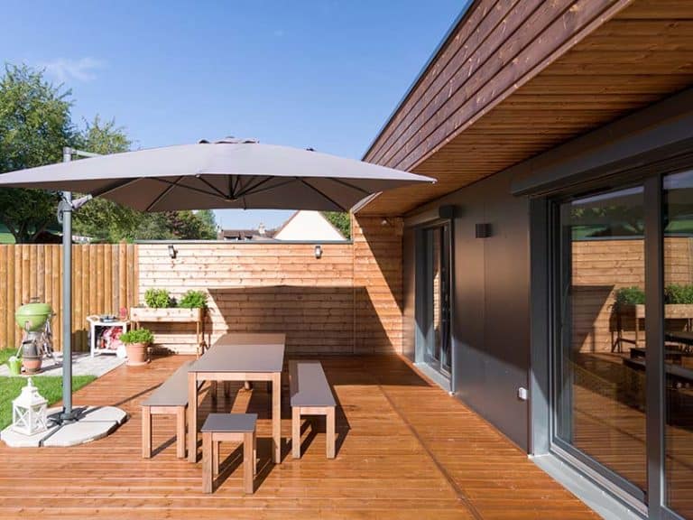 terrasse bois maison toit plat